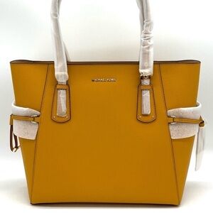 Michael Kors Voyager EW Tote Bag Leather Marigold